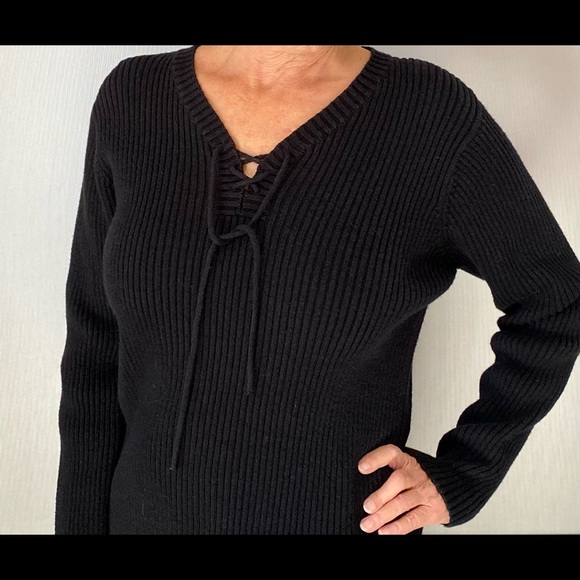 3 Sweater Bundle - Picture 9 of 16